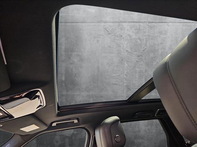 Photo of 2019 Meribel White Pearl Land Rover Range Rover Sport
