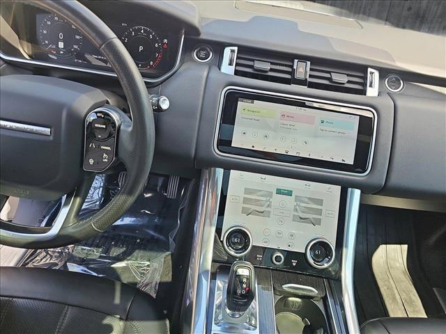 Photo of 2019 Meribel White Pearl Land Rover Range Rover Sport
