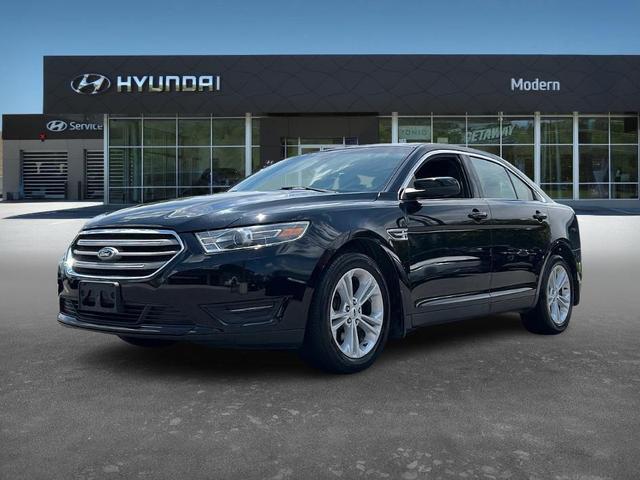2016 Ford Taurus