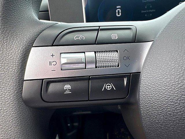 Photo of 2025 Black Hyundai TUCSON