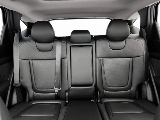 Photo of 2026 White Hyundai TUCSON