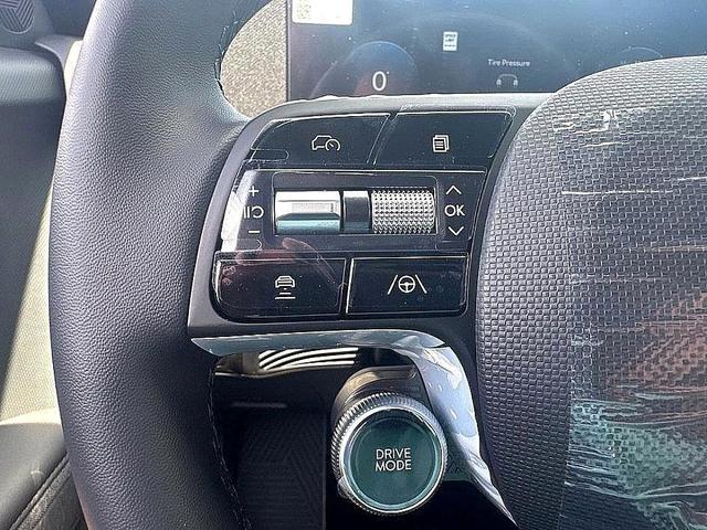 Photo of 2025 White Hyundai IONIQ 5