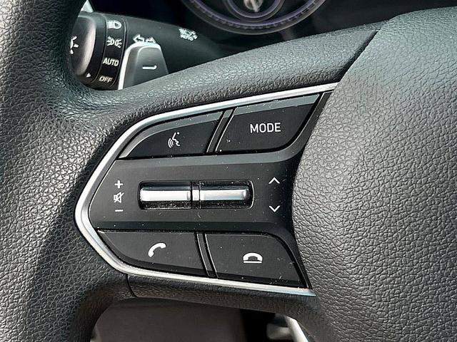 Photo of 2022 Black Hyundai SANTA FE