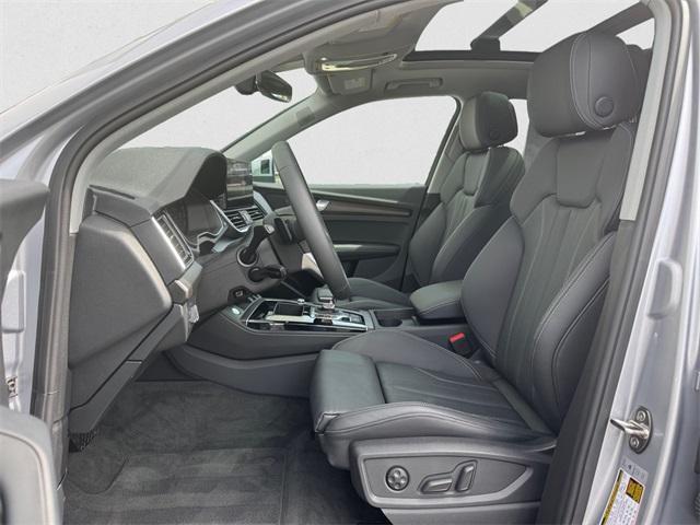 Photo of 2025 Florett Silver Metallic Audi Q5