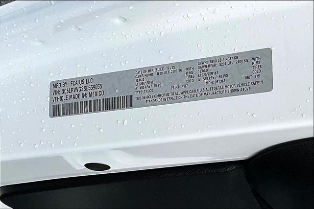 Photo of 2025 Bright White Clearcoat RAM ProMaster 2500
