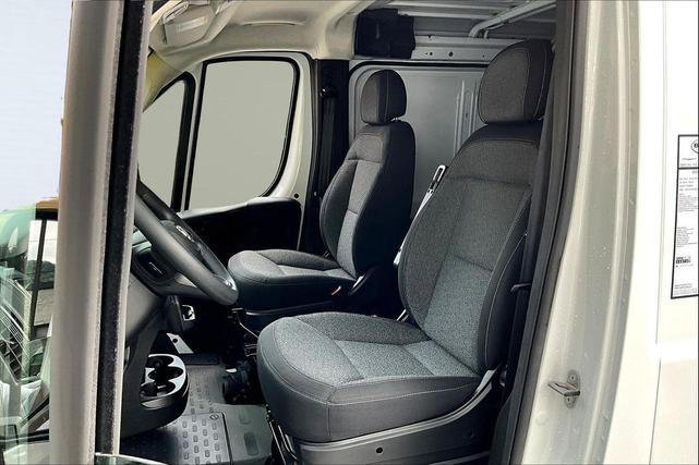 Photo of 2025 Bright White Clearcoat RAM ProMaster 2500
