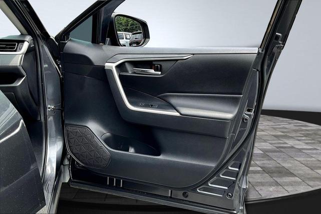 Photo of 2020 Gray Toyota RAV4
