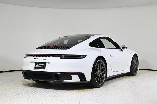 Photo of 2020 White Porsche 911