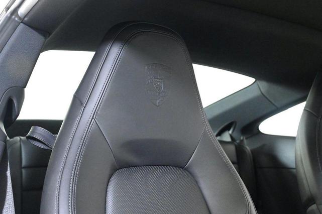 Photo of 2020 White Porsche 911
