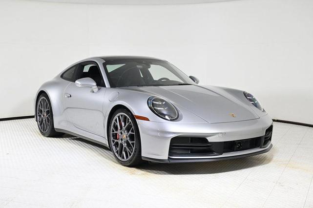 Photo of 2025 GT Silver Metallic Porsche 911