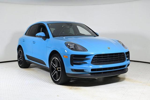 Photo of 2019 Blue Porsche Macan