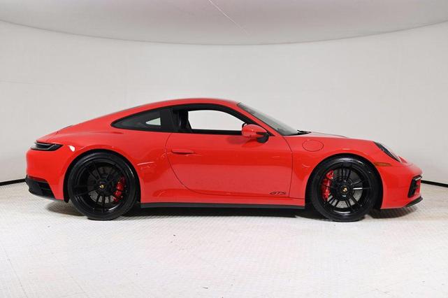 Photo of 2023 Red Porsche 911