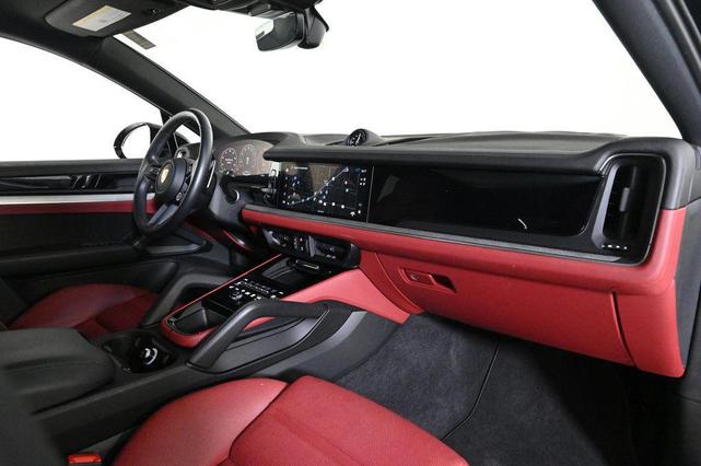 Photo of 2024 Black Porsche Cayenne