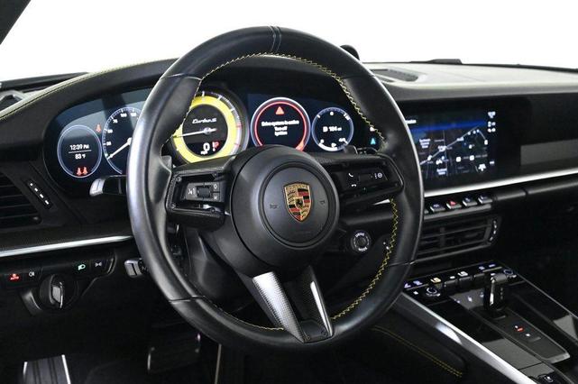 Photo of 2022 Gentian Blue Metallic Porsche 911