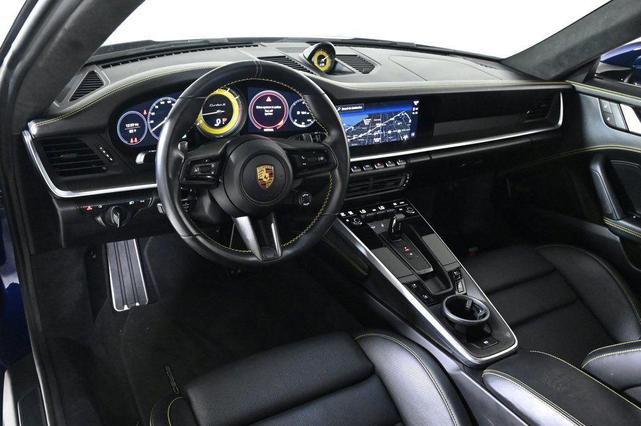 Photo of 2022 Gentian Blue Metallic Porsche 911