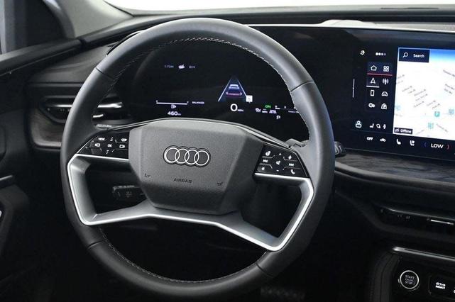 Photo of 2025 Glacier White Metallic Audi Q5
