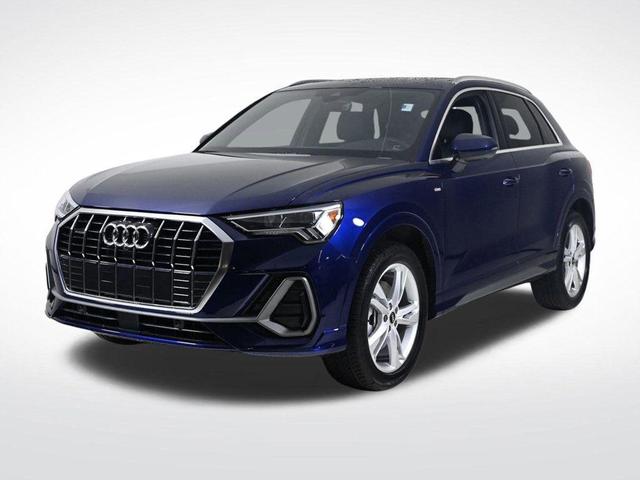 2022 Audi Q3