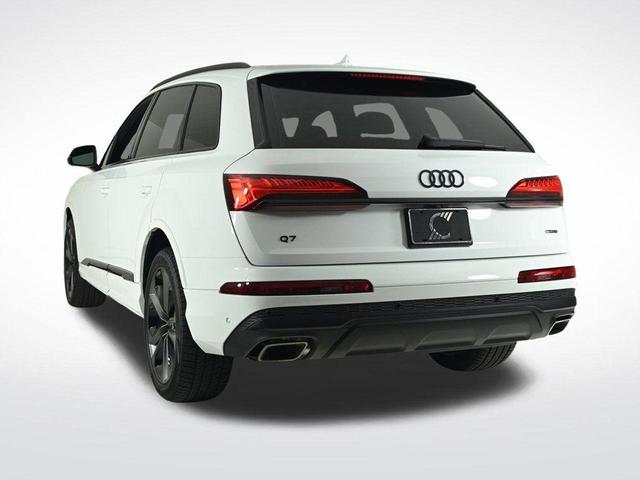 Photo of 2025 Glacier White Metallic Audi Q7