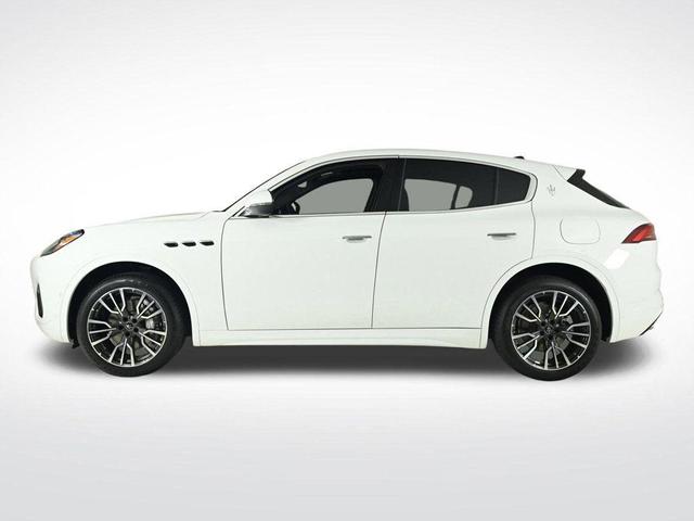 Photo of 2025 Bianco Maserati Grecale