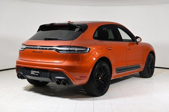 Photo of 2022 Papaya Metallic Porsche Macan