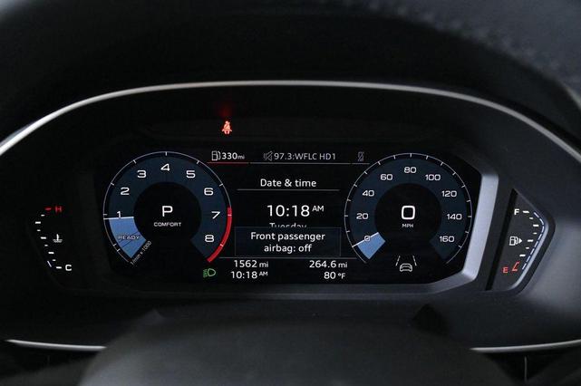 Photo of 2025 Navarra Blue Metallic Audi Q3