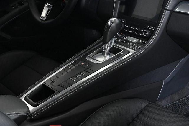 Photo of 2024 Gentian Blue Metallic Porsche 718 Cayman
