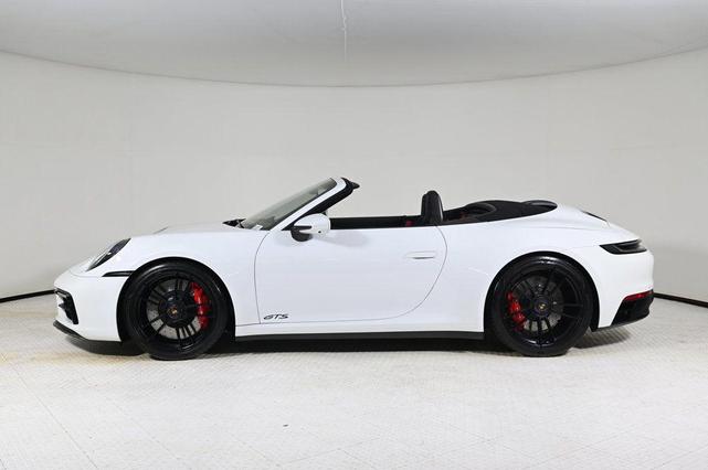 Photo of 2023 White Porsche 911