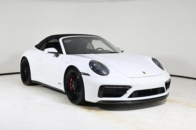 Photo of 2023 White Porsche 911