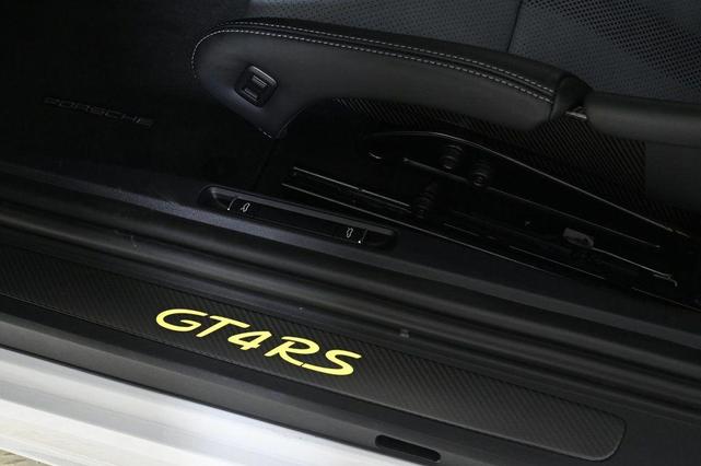 Photo of 2024 White Porsche 718 Cayman