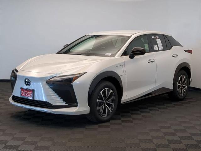 Photo of 2025 Eminent White Pearl Lexus RZ 300e