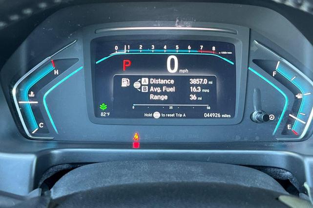 Photo of 2018 Crystal Black Pearl Honda Odyssey