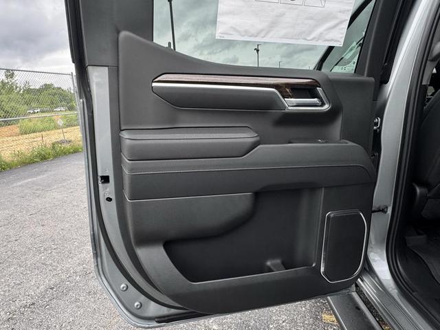Photo of 2025 Sterling Metallic GMC Sierra 1500