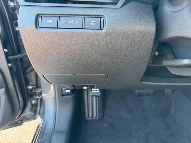 Photo of 2025 Gun Metallic Nissan Altima