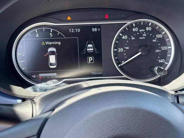 Photo of 2025 Gray Sky Pearl Nissan Versa