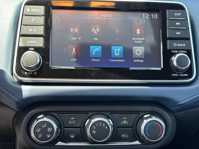 Photo of 2025 Gray Sky Pearl Nissan Versa
