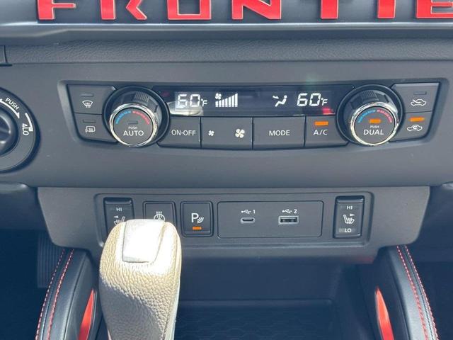 Photo of 2025 Super Black Nissan Frontier