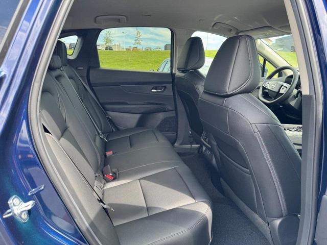 Photo of 2025 Deep Ocean Blue Pearl Nissan Murano