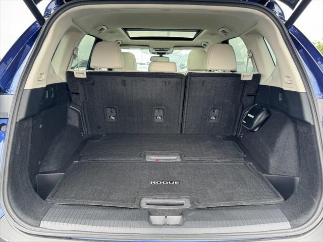 Photo of 2021 Caspian Blue Metallic Nissan Rogue