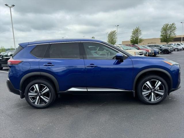 Photo of 2021 Caspian Blue Metallic Nissan Rogue