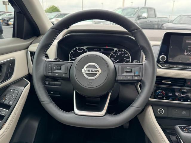 Photo of 2021 Caspian Blue Metallic Nissan Rogue