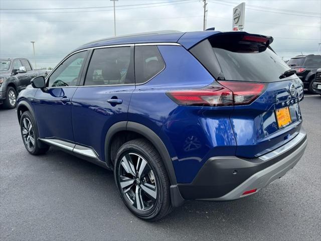 Photo of 2021 Caspian Blue Metallic Nissan Rogue
