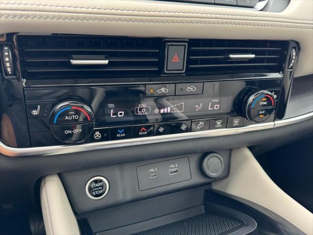 Photo of 2021 Caspian Blue Metallic Nissan Rogue
