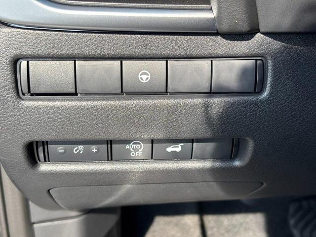 Photo of 2026 Gun Metallic Nissan Rogue