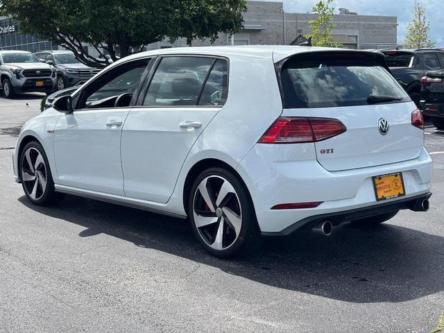 Photo of 2020 Pure White Volkswagen Golf
