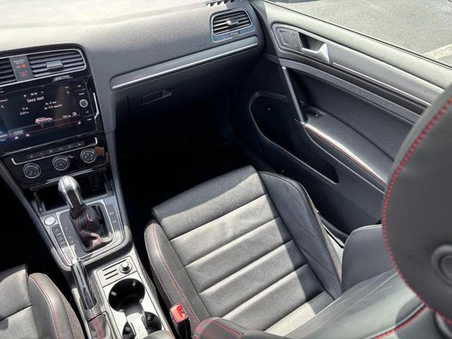 Photo of 2020 Pure White Volkswagen Golf