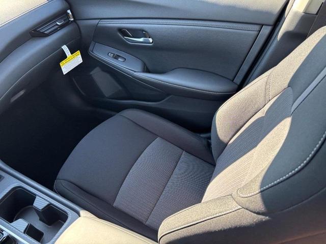 Photo of 2025 Gun Metallic Nissan Sentra