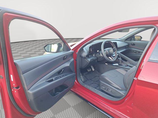 Photo of 2025 Red Hyundai ELANTRA