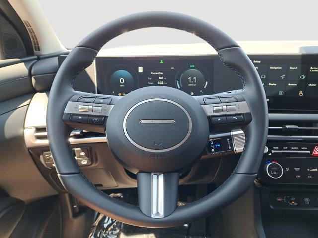 Photo of 2025 Pearl Hyundai TUCSON Hybrid