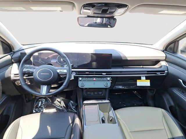 Photo of 2025 Pearl Hyundai TUCSON Hybrid