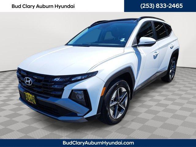 Photo of 2025 Pearl Hyundai TUCSON Hybrid